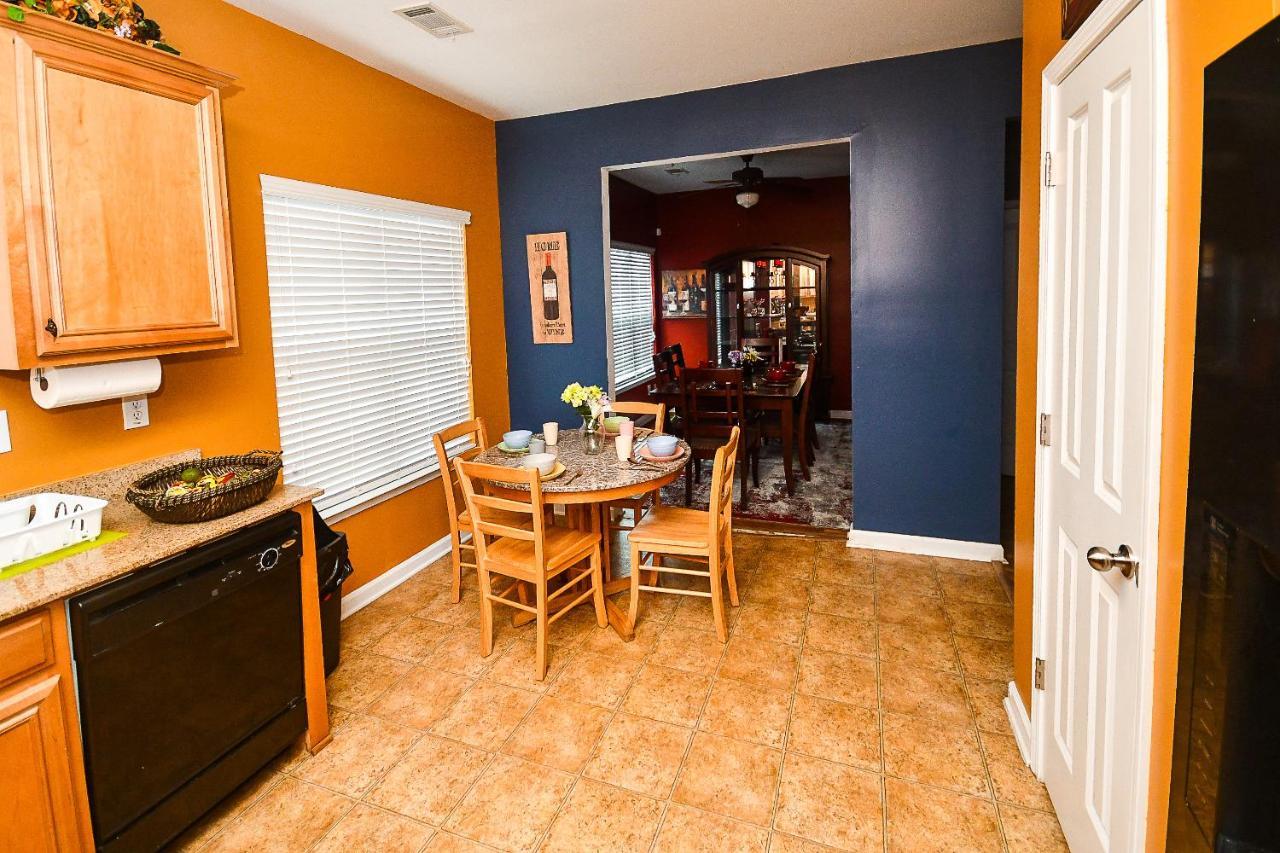4 - Bed Home With Cali King Bed, 12 Mins To Dtwn أتلانتا المظهر الخارجي الصورة