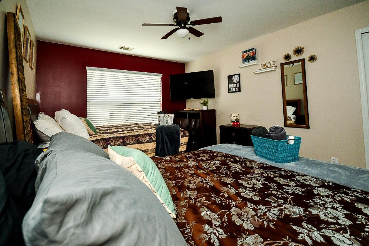 4 - Bed Home With Cali King Bed, 12 Mins To Dtwn أتلانتا المظهر الخارجي الصورة