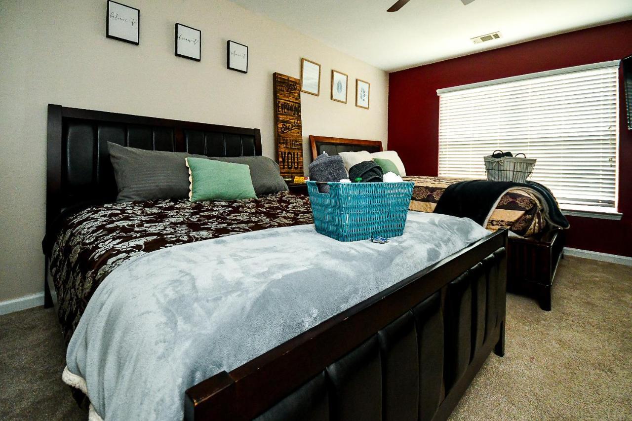 4 - Bed Home With Cali King Bed, 12 Mins To Dtwn أتلانتا المظهر الخارجي الصورة