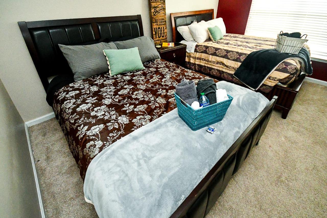 4 - Bed Home With Cali King Bed, 12 Mins To Dtwn أتلانتا المظهر الخارجي الصورة